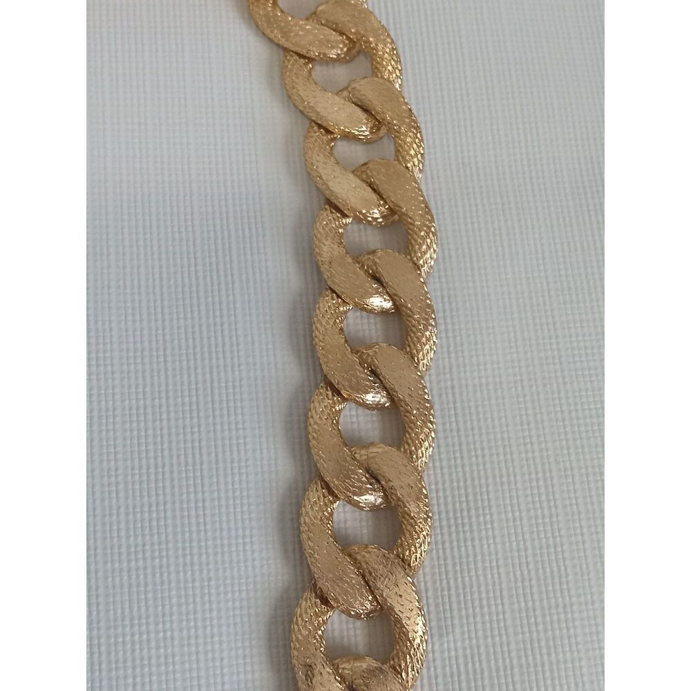 Chunky Gold Toned Oversized Curb Link Metal Chain Heavyweight Statement Necklace - Picture 5 of 9